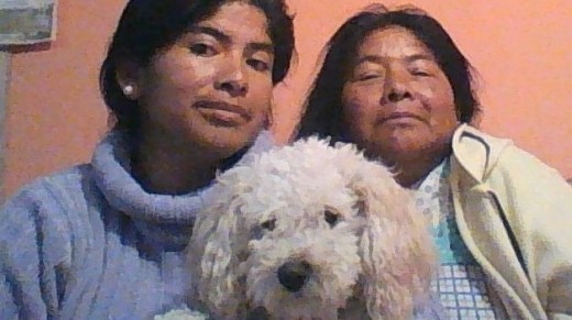 ella es muñeca mi madre y mi abuelita 